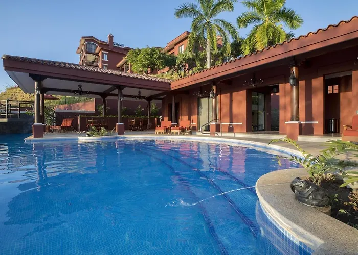 Spacious 4br With Partial Ocean View - Bougainvillea - Reserva Conchal Сasa de vacaciones *