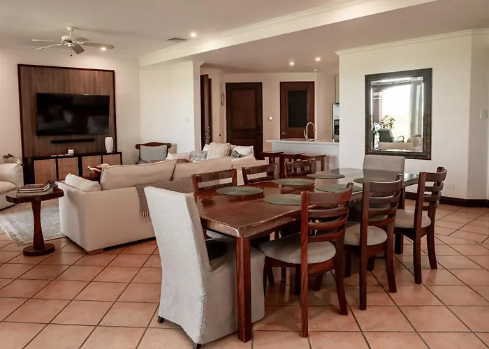 Сasa de vacaciones Spacious 4br With Partial Ocean View - Bougainvillea - Reserva Conchal