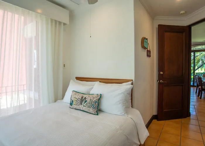 Spacious 4br With Partial Ocean View - Bougainvillea - Reserva Conchal