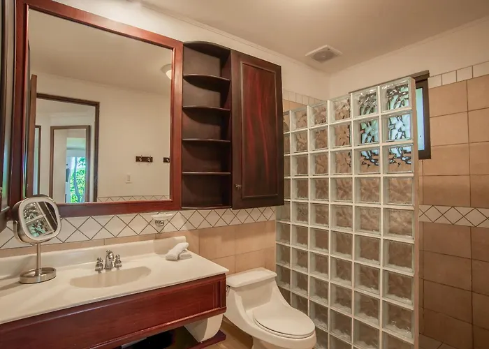 Spacious 4br With Partial Ocean View - Bougainvillea - Reserva Conchal